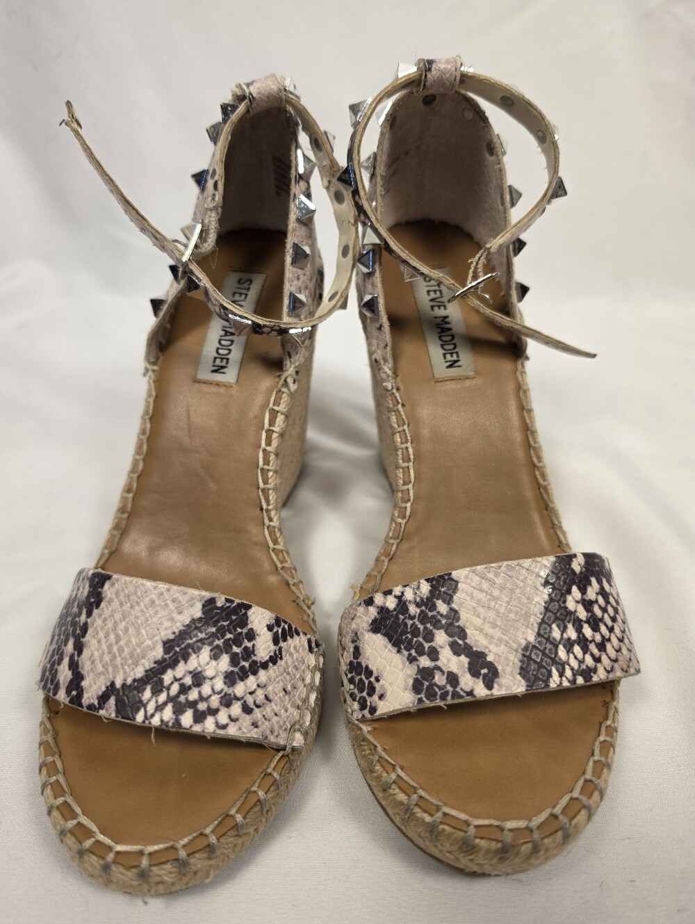 Steve Madden Mckenna Snakeskin Studded Espadrille Wedges Size 7M - Picture 2 of 9